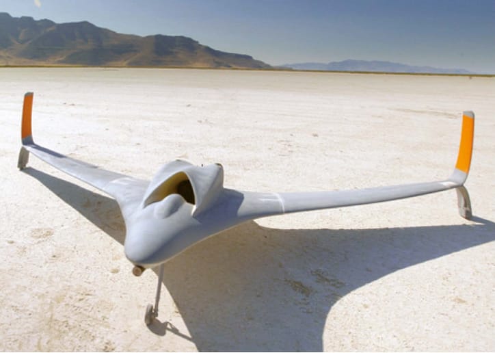 3D nyomtatott alkatrészekkel gyártott sugárhajtású repülő