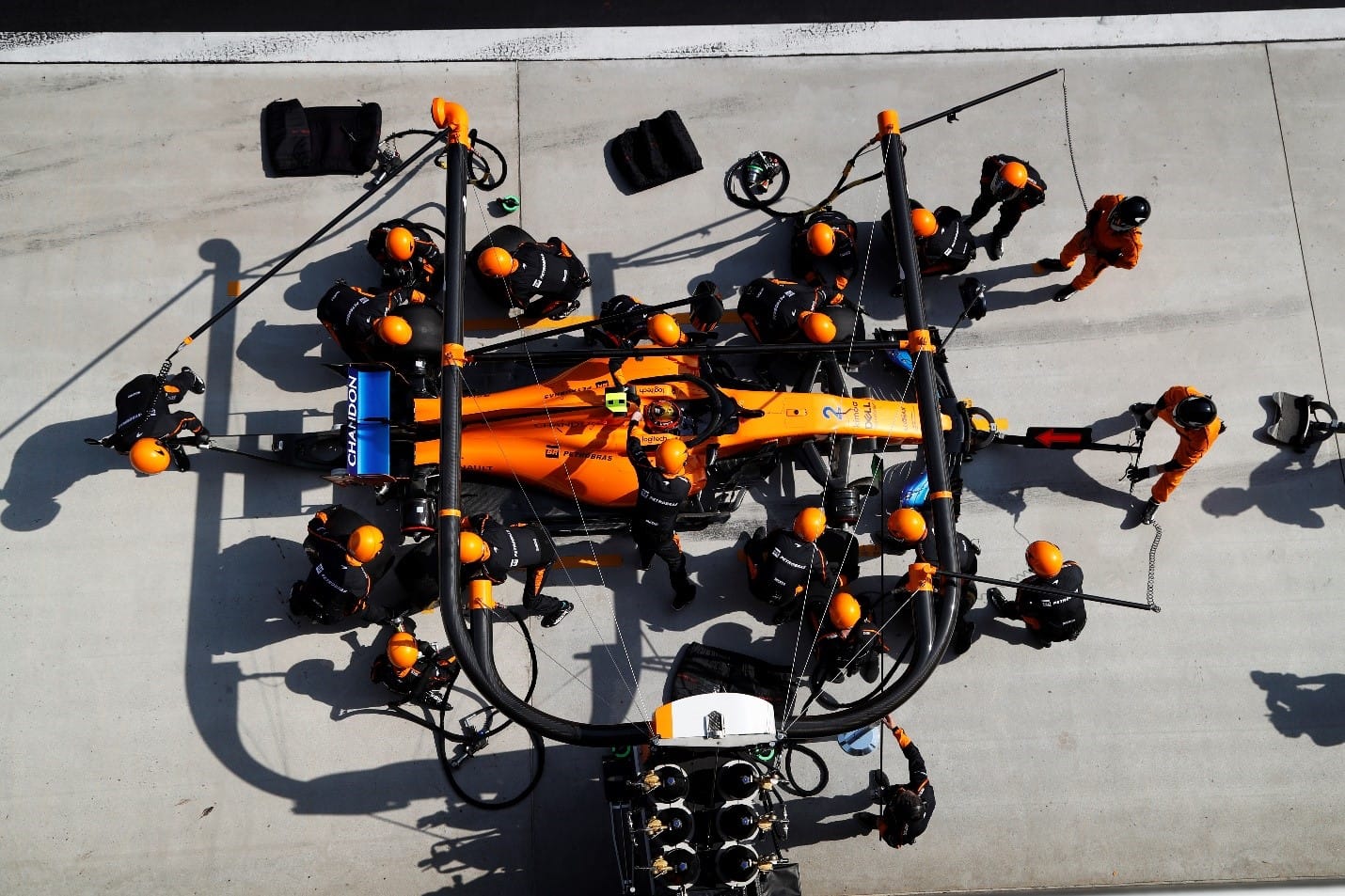 McLaren Forma-1 csapat Stratasys 3D nyomtatókat alkalmaz